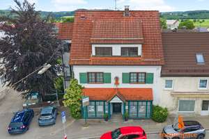 *** 3 Parteienhaus mit 2 Wohnungen, 1 Büro + Atelier mit Garten! *** – Die vollständige Adresse der Immobilie erhältst du vom Anbieter., 86420 Diedorf – Vorschaubild 2