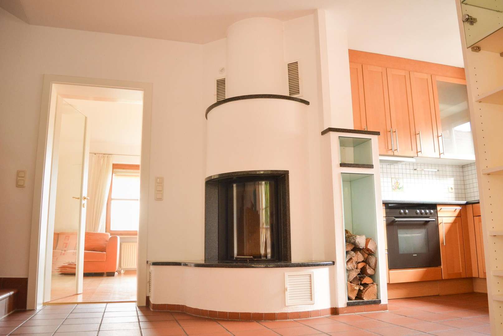 Immobilie in Königsdorf - Doppelhaushälfte mit Garage, Carport und PV-Anlage in ruhiger Lage von Königsdorf - Bild 2