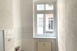 Sehr schön 1 Zimmer Wohnung mit großem Balkon im Samariterkiez. – Dolziger Straße 39, 10247 Friedrichshain, Berlin – Vorschaubild 3