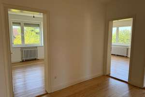 großzügige Wohnung in denkmalgeschütztem Haus in Kiel Holtenau – Die vollständige Adresse der Immobilie erhältst du vom Anbieter., 24159 Holtenau, Kiel – Vorschaubild 7