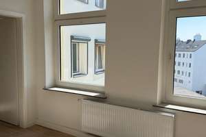 Schöne und Geräumige Wohnung – Uhlandstr. 8, 44791 Gleisdreieck, Bochum – Vorschaubild 14