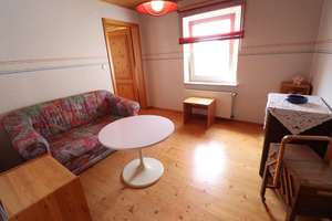 gepflegter Wohnraum und kleiner Preis – Die vollständige Adresse der Immobilie erhältst du vom Anbieter., 95131 Schwarzenbach am Wald – Vorschaubild 12