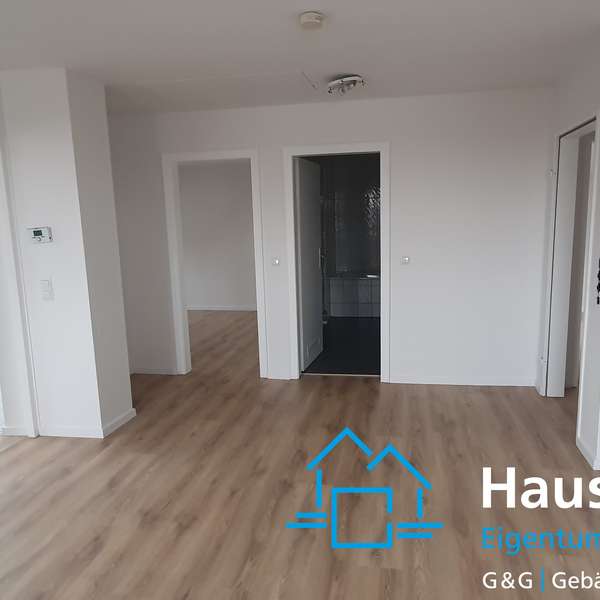 *** ERSTBEZUG nach Renovierung - gut aufgeteilte 3-Zimmer-Wohnung in Aachen ***