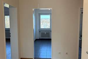 Wohnen im Grünen! 3-Zimmer-Wohnung mit Balkon in Wuppertal-Ronsdorf – Edmund-Strutz-Weg 17, 42369 Ronsdorf, Wuppertal – Vorschaubild 11