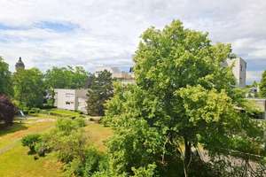 ZEITLOSE ELEGANZ IN RUHIGER LAGE:
Top 4-Zi-ETW seitlich der Biebricher Allee – Die vollständige Adresse der Immobilie erhältst du vom Anbieter., 65187 Biebrich, Wiesbaden – Vorschaubild 5