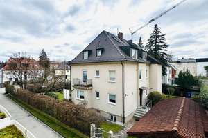 Ruhig wohnen, bestens angebunden: 3-Zimmer-Wohnung in Moosach