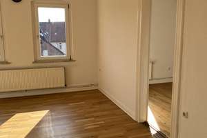 Wohnen mit Charakter: 3-Zimmer-Dachgeschosswohnung in Braunschweig – Kastanienallee 46a, 38104 Östliches Ringgebiet, Braunschweig – Vorschaubild 9