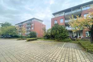 Über den Dächern: 2-Zimmer-Wohnung in der Endetage mit Balkon – sofort verfügbar! – Papenkamp 6, 30539 Bemerode, Hannover – Vorschaubild 11