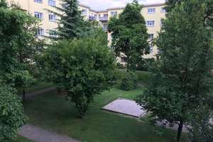 3-Zimmer-Wohnung mit Loggia im Nebeniusblock