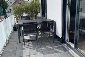 Bitte nur Mailanfragen: Luxuiös Wohnen am Galgenberg in einer schönen 2-Zimmer-Whg mit Dachterrasse – 93053 Galgenberg, Regensburg – Vorschaubild 7