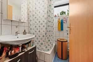*Mehrfamilienhaus mit Gastrogewerbe in Top Lage von Stuttgart-Wangen* – Stuttgart – Vorschaubild 28