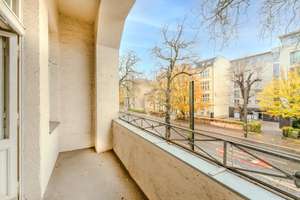 186 m² - Prächtige Altbauwohnung mit Stuckdecken, Loggia und historischem Charme – 13156 Niederschönhausen, Berlin – Vorschaubild 14