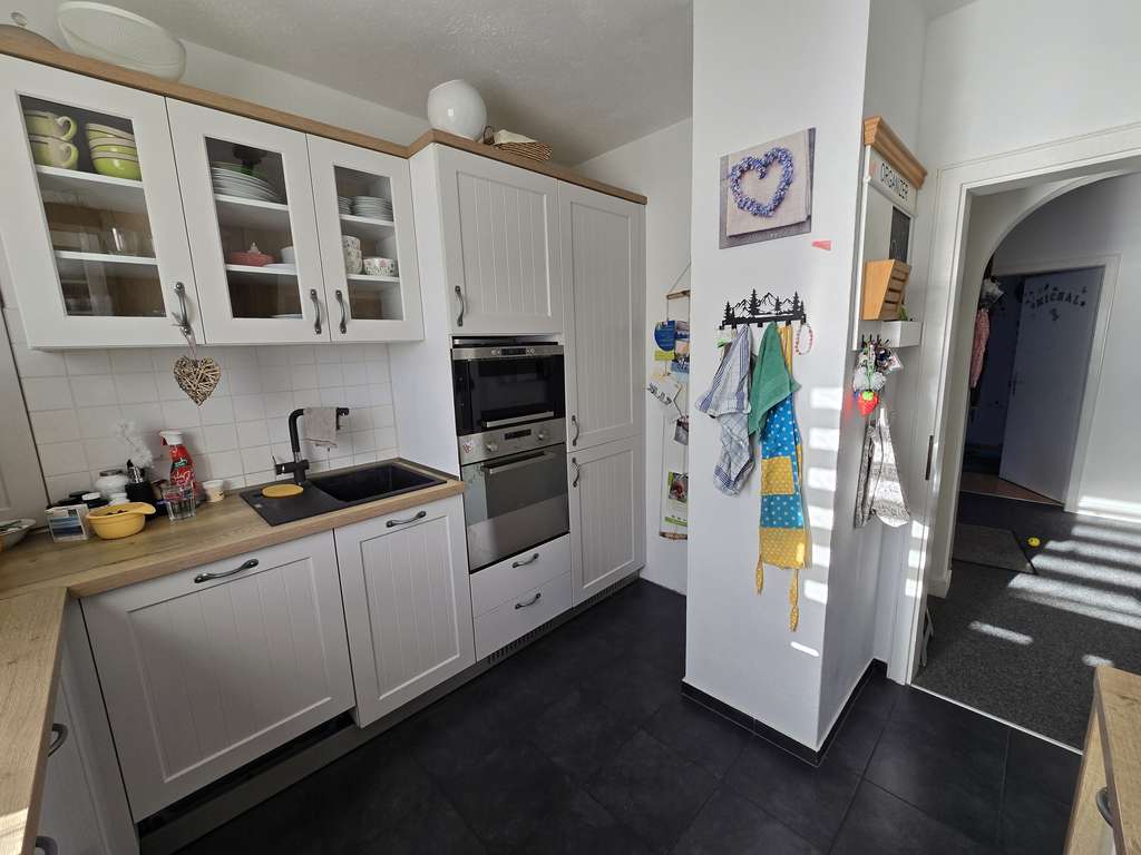 Immobilie in Kirchenlamitz - Geräumiges 6-Zimmer Einfamilienhaus in Kirchenlamitz - Bild 1