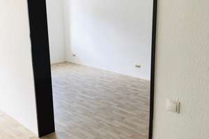 Lassen Sie sich vormerken: 2-Zimmer Wohnung in Braunschweig inkl. EBK zu vermieten – Packhofpassage 3, 38100 Innenstadt, Braunschweig – Vorschaubild 3