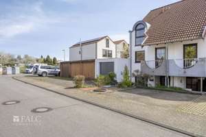 Großzügiges Zuhause mit Gartenparadies und viel Platz für Groß & Klein – Die vollständige Adresse der Immobilie erhältst du vom Anbieter., 51377 Steinbüchel, Leverkusen – Vorschaubild 3