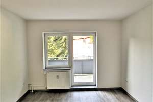 Frisch renovierte 2-Zi.-Whg. mit neuem Tageslichtbad und Balkon – Sudhoffstr. 3, 40822 Mettmann – Vorschaubild 3