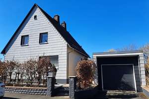 Top-saniertes EFH Nähe Münchberg- sofort  frei, teilmöbliert - WFl. ca. 116 m² - Grdst. 512 m² - mod – Die vollständige Adresse der Immobilie erhältst du vom Anbieter., 95237 Weißdorf – Vorschaubild 1