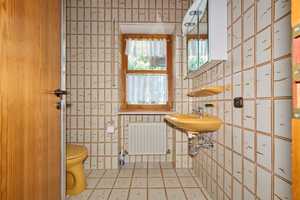 Charmantes Einfamilienhaus mit Einliegerwohnung in Ittling – Straubing – Vorschaubild 5
