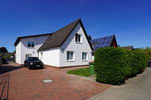 Großes EFH mit 6 Zi. und Einliegerwhg. mit großen Garten in ruhiger Top Lage! – Die vollständige Adresse der Immobilie erhältst du vom Anbieter., 22043 Jenfeld, Hamburg – Vorschaubild 1