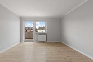 Moderne Wohnung mit Einbauküche, Balkon &  2 Parkplätze! – Fichtenstraße 12, 42283 Barmen, Wuppertal – Vorschaubild 6