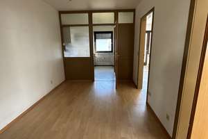 Stuttgart Feuerbach – Lichtdurchflutete 3 Zimmer Wohnung mit Balkon & Garage – Die vollständige Adresse der Immobilie erhältst du vom Anbieter., 70469 Lemberg/Föhrich, Stuttgart – Vorschaubild 4