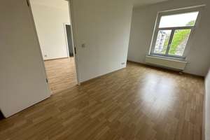 Wintergarten -  geräumige Zimmer - im 3.OG - Frei ab 1.5.26 – Altendorfer Straße 10, 9113 Schloßchemnitz, Chemnitz – Vorschaubild 14
