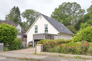 Moderne Doppelhaushälfte mit Stellplatz in Hamburg Farmsen Berne – Die vollständige Adresse der Immobilie erhältst du vom Anbieter., 22159 Farmsen-Berne, Hamburg – Vorschaubild 2