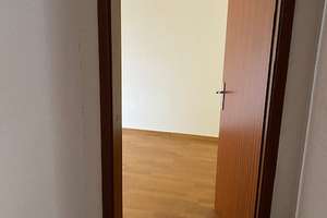 Gepflegte Wohnung mit viereinhalb Zimmern in Fürth, WG geeignet – Leyherstr. 53, 90763 Südstadt Industriegebiet, Fürth – Vorschaubild 13
