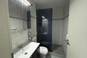 Modernisierte 3-Zimmer-Wohnung, Stellplatz, Wintergarten-Balkon und Einbauküche in SZ- Fredenberg – 38228 Lebenstedt, Salzgitter – Vorschaubild 8