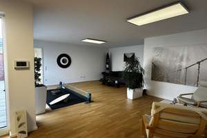 Elegantes Bungalow mit 3,5 Zimmern und Stellplatz in Köln-Widdersdorf – Die vollständige Adresse der Immobilie erhältst du vom Anbieter., 50859 Widdersdorf, Köln – Vorschaubild 6