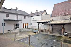 Ideal für Pferdeliebhaber - Haus mit zwei Wohnungen, Pferdeboxen und einem großen Grundstück – Karlsruhe (Kreis) – Vorschaubild 13