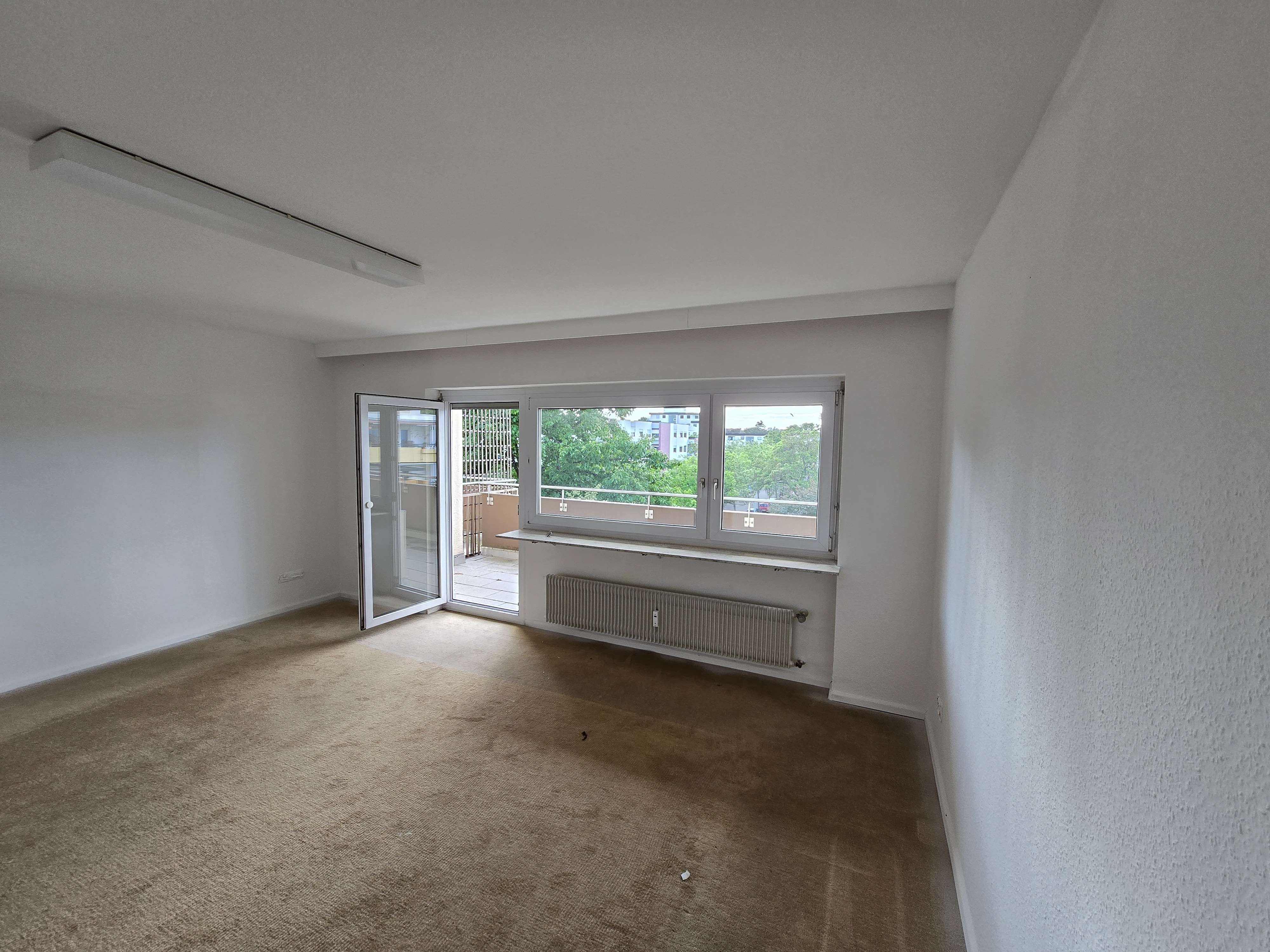 Immobilie in Denzlingen - Kaufpreisreduzierung! Penthouse-Maisonette mit Weitblick – Über den Dächern von Denzlingen - Bild 2