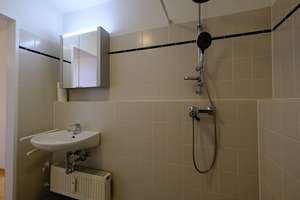 Suche Nachmieter mit WBS. Helle barrierefr. 2-Zi-Wohnung KDBB im 2. OG mit Balkon in Wuppertal-Ba. – Esmarchstraße 6, 42283 Barmen, Wuppertal – Vorschaubild 3
