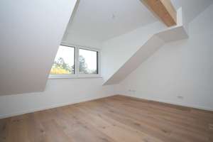 "AAA Energiewert"  Haus mit tollem Grundstück ! – Die vollständige Adresse der Immobilie erhältst du vom Anbieter., 61352 Bad Homburg vor der Höhe – Vorschaubild 7