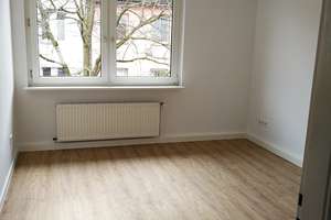 Helle sanierte 2 Zi. Wohnung mit Balkon u. Wohnküche im beliebten Stadtteil Pempelfort – Franklinstraße 50, 40479 Pempelfort, Düsseldorf – Vorschaubild 4