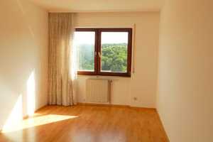 Modernized Duplex House for a big family-2 garages- 15 minutes to Hainerberg – Wiesbaden – Vorschaubild 9