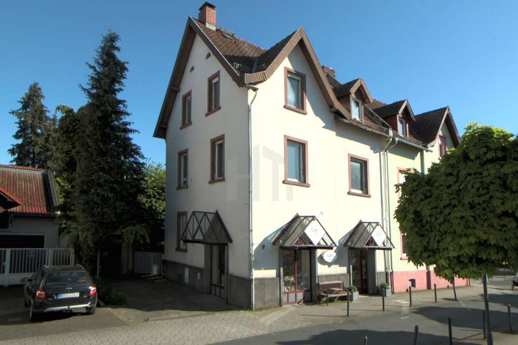 HTI |  Stadtmitte trifft grüne Oase – Einzigartiges Wohn- und Geschäftshaus im Herzen von Oberursel