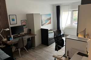 Stilvolle, gepflegte 2-Raum-Wohnung mit Balkon und Einbauküche in Wiesbaden – Philippsbergstraße 43, 65195 Wiesbaden – Vorschaubild 9