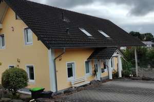 Modernes Wohnen im Grünen, mit Pool, Büro-Separateingang & traumhaftem Ausblick – Die vollständige Adresse der Immobilie erhältst du vom Anbieter., 51597 Morsbach – Vorschaubild 4