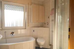 Sonnige Dachgeschoss-Oase mit PV-Anlage und Balkon – Die vollständige Adresse der Immobilie erhältst du vom Anbieter., 73614 Schorndorf – Vorschaubild 15