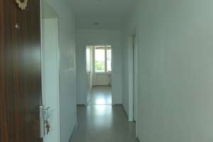 GEPFLEGTE LEERSTEHENDE EIGENTUMSWOHNUNG IN BONN-AUERBERG- IDEAL FÜR EIGENNUTZER  ODER KAPITALANLEGER – Die vollständige Adresse der Immobilie erhältst du vom Anbieter., 53117 Auerberg, Bonn – Vorschaubild 9