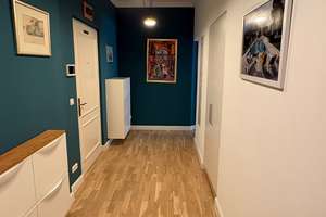 2,5 Zimmer-Altbau-Wohnung möbliert in der Maxvorstadt für 12-18 Monate zu vermieten!!!!