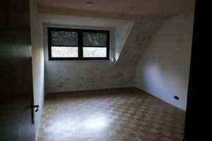 Ansprechende 4-Zimmer-Wohnung zur Miete in Essen-Frintrop – Die vollständige Adresse der Immobilie erhältst du vom Anbieter., 45359 Frintrop, Essen – Vorschaubild 10
