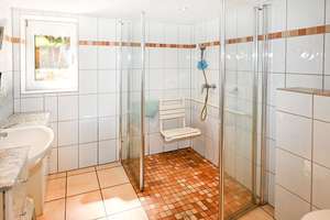 Großzügiges Einfamilienhaus mit Einliegerwohnung in Adenstedt (Sibbesse) – Die vollständige Adresse der Immobilie erhältst du vom Anbieter., 31079 Adenstedt – Vorschaubild 16