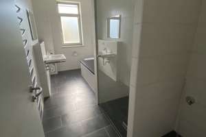 Exklusive 3-Zimmer-Hochparterre-Wohnung mit geh. Innenausstattung mit Balkon und EBK in Ingolstadt – Proviantstraße 32a, 85049 Mitte, Ingolstadt – Vorschaubild 6
