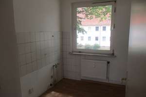 Möbel rein-glücklich sein * – Swindonstraße 161, 38226 Lebenstedt, Salzgitter – Vorschaubild 4