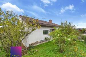 Eigenheim zum Selbstverwirklichen – Toller Garten und 6,5 Zimmer warten auf neue Ideen – Die vollständige Adresse der Immobilie erhältst du vom Anbieter., 73269 Hochdorf – Vorschaubild 3