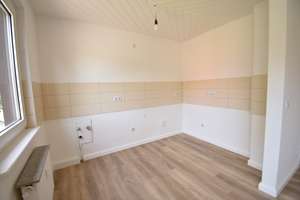 OB-Sterkrade! Renovierte 4-Zimmer-Whg mit Balkon – Kirchhellener Straße 108, 46145 Alsfeld, Oberhausen – Vorschaubild 6