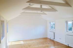 Dachmaisonette in Villa mit parkähnlichen Garten – Die vollständige Adresse der Immobilie erhältst du vom Anbieter., 65187 Biebrich, Wiesbaden – Vorschaubild 9