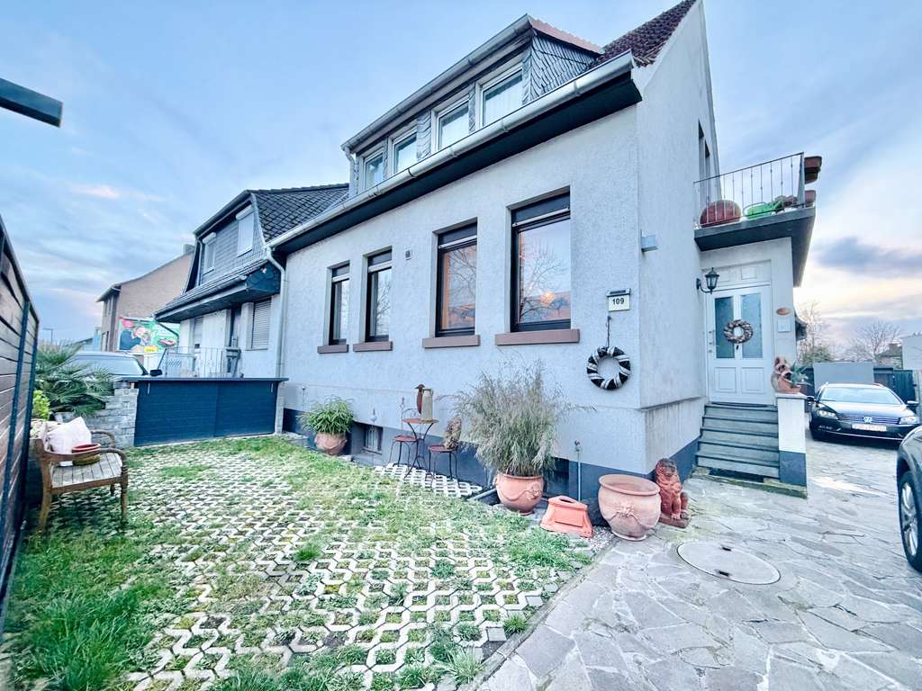 Immobilie in Lüdinghausen - Einzigartiges Juwel! Individuelles Einfamilienhaus mit traumhaften Garten. - Bild 1